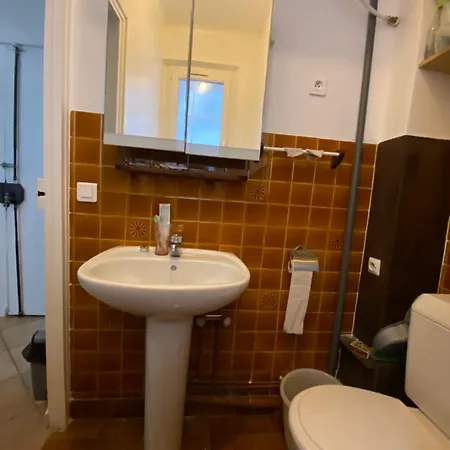 Appartement 18eme Renove Proche Montmartre